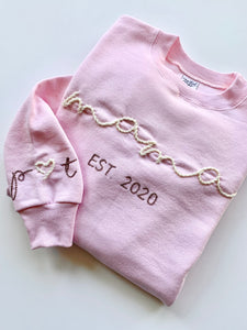 Yarn Embroidered Sweatshirt with Date